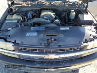 2002 Chevrolet Silverado 1500HD LT z VIN 1GCGK13U12F106955, wystawiony jako Copart lot #71199304 z przebiegiem Nie podano mil oraz Szkoda całkowita • Salvage title. Historia ofert i sprzedaży dostępna na DreamBid. Obrazek 12.