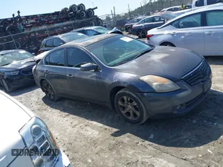 2009 Nissan Altima SL with VIN 1N4AL21E99N463262, listed as a IAAI auction lot 41780030 with 208,207 mi miles and . Bid and sale history available at DreamBid. Image 13.