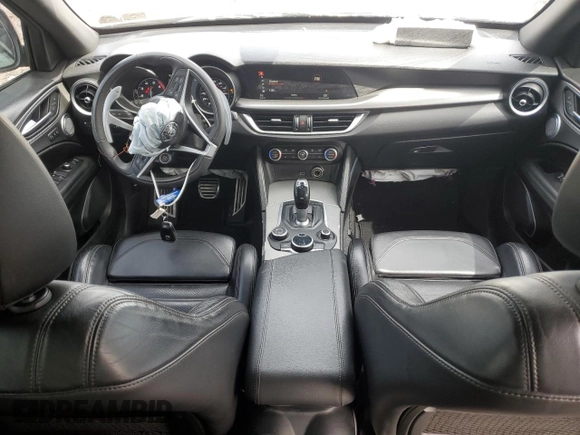 2019 Alfa Romeo Stelvio Ti with VIN ZASPAKBN3K7C55789, listed as a Copart auction lot 51557835 with 105,118 mi miles and Salvage title. Bid and sale history available at DreamBid. Image 8.