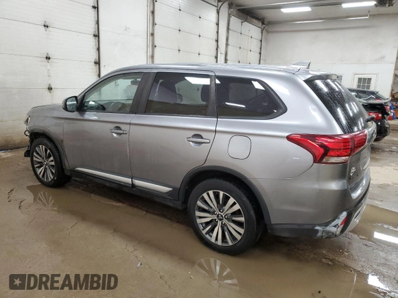 2019 Mitsubishi Outlander SE with VIN JA4AD3A33KZ050211, listed as a Copart auction lot 42005455 with 135,200 mi miles and Clean title. Bid and sale history available at DreamBid. Image 2.