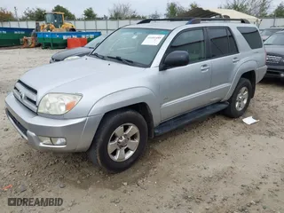2004 Toyota 4Runner SR5 with VIN JTEZU14R348016934, listed as a IAAI auction lot 41681488 with 252,240 mi miles. Bid and sale history available at carsss.com. Image 2.