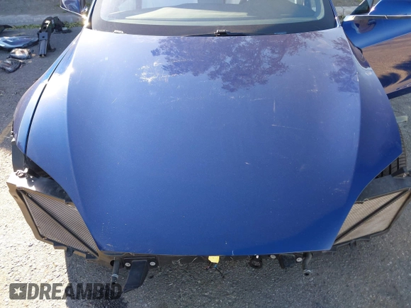 2019 Tesla Model S 75D z VIN 5YJSA1E27KF333645, wystawiony jako IAAI lot #41647989 z przebiegiem 52 528 mil mil oraz . Historia ofert i sprzedaży dostępna na DreamBid. Obrazek 10.