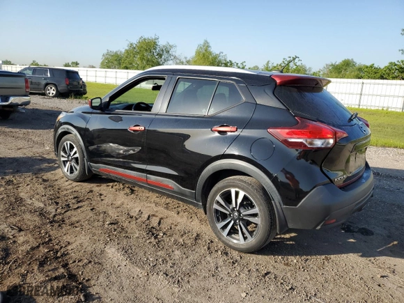 2018 Nissan Kicks SV with VIN 3N1CP5CU4JL505549, listed as a Copart auction lot 52184995 with 28,113 mi miles and Salvage Title. Bid and sale history available at carsss.com. Image 2.