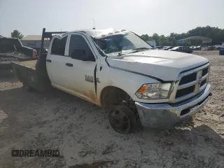 2018 Ram 3500 Tradesman z VIN 3C7WRTCL1JG211117, wystawiony jako Copart lot #55949905 z przebiegiem 137 640 mil mil oraz Szkoda całkowita • Salvage title. Historia ofert i sprzedaży dostępna na DreamBid. Obrazek 4.