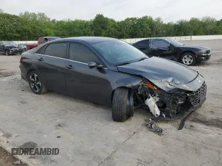 2023 Hyundai Elantra Limited z VIN 5NPLP4AG3PH099681, wystawiony jako Copart lot #54840125 z przebiegiem 44 360 mil mil oraz Szkoda całkowita • Salvage title. Historia ofert i sprzedaży dostępna na DreamBid. Obrazek 4.