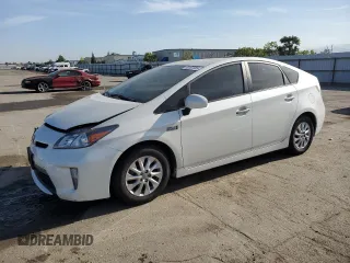 2014 Toyota Prius z VIN JTDKN3DP3E3062680, wystawiony jako Copart lot #58554345 z przebiegiem 83 579 mil mil oraz Szkoda całkowita • Salvage title. Historia ofert i sprzedaży dostępna na DreamBid. Obrazek 1.