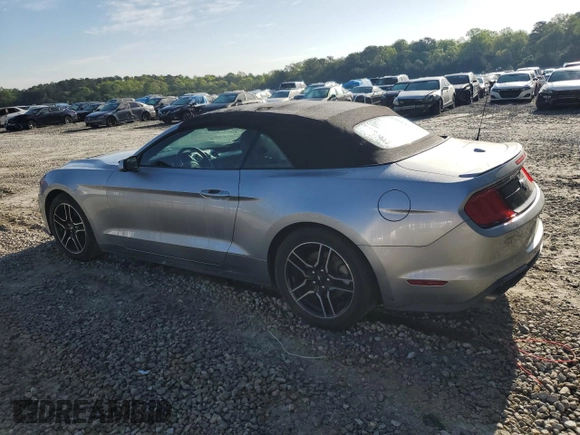 2020 Ford Mustang EcoBoost z VIN 1FATP8UH9L5125597, wystawiony jako Copart lot #52438895 z przebiegiem 104 549 mil mil oraz Szkoda całkowita • Salvage title. Historia ofert i sprzedaży dostępna na DreamBid. Obrazek 2.