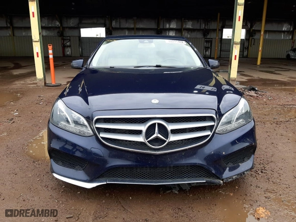 2015 Mercedes-Benz E-Class E 250 BlueTEC Luxury with VIN WDDHF0EB8FB136598, listed as a Copart auction lot 72271462 with 107,676 mi miles. Bid and sale history available at carsss.com. Image 5.
