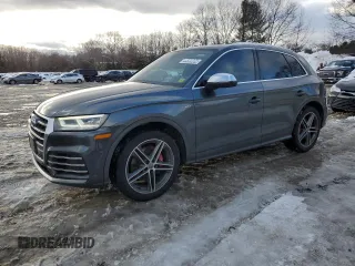 2018 Audi SQ5 Premium Plus with VIN WA1A4AFY1J2141140, listed as a Copart auction lot 44692065 with 97,144 mi miles and Salvage Title. Bid and sale history available at carsss.com. Image 1.