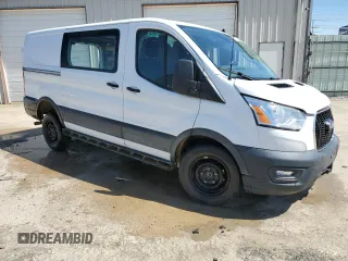 2023 Ford Transit Cargo z VIN 1FTBR1Y86PKB56878, wystawiony jako Copart lot #57893075 z przebiegiem 25 357 mil mil oraz Czysty tytuł • Clean title. Historia ofert i sprzedaży dostępna na DreamBid. Obrazek 4.