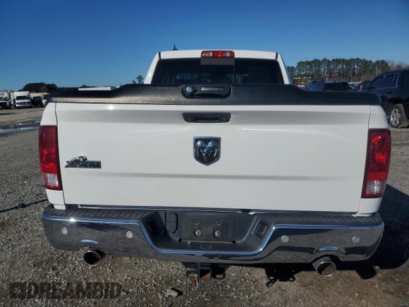 2018 Ram 1500 SLT z VIN 1C6RR6GT0JS239755, wystawiony jako Copart lot #86264494 z przebiegiem 59 692 mil mil oraz Szkody całkowita. Historia ofert i sprzedaży dostępna na DreamBid. Obrazek 6.