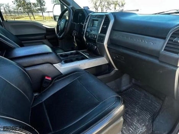 2018 Ford Super Duty F-350 DRW XL with VIN 1FT8W3DT9JEB59319, listed as a Copart auction lot 89285015 with 216,500 mi miles and Clean Title. Bid and sale history available at carsss.com. Image 5.