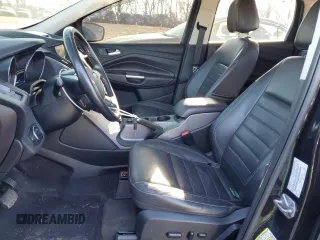 2014 Ford Escape SE with VIN 1FMCU0GXXEUC49700, listed as a Copart auction lot 46371155 with 142,541 mi miles and Salvage Title. Bid and sale history available at DreamBid. Image 7.