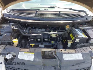 2003 Dodge Caravan Sport with VIN 2D4GP44R73R279132, listed as a IAAI auction lot 42100140 with 218,201 mi miles and . Bid and sale history available at carsss.com. Image 10.