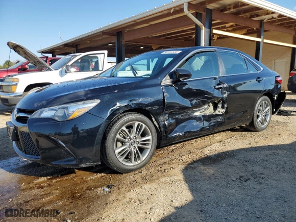 2016 Toyota Camry XLE with VIN 4T1BF1FK1GU267085, listed as a Copart auction lot 50781535 with 52,938 mi miles and Salvage Title. Bid and sale history available at carsss.com. Image 1.