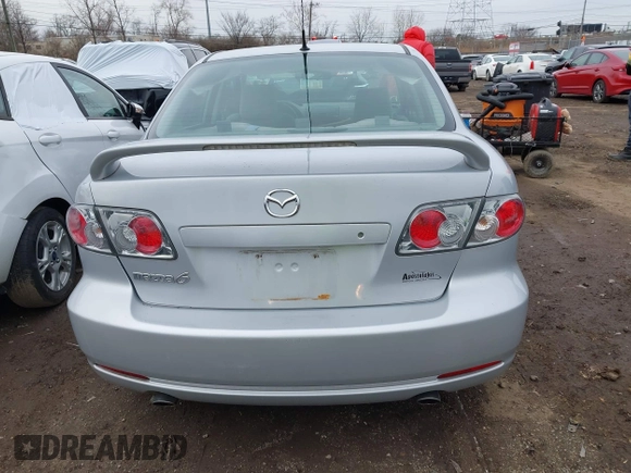 2007 Mazda 6 i Sport VE with VIN 1YVHP80C975M32228, listed as a IAAI auction lot 41747821 with 115,741 mi miles and . Bid and sale history available at carsss.com. Image 17.