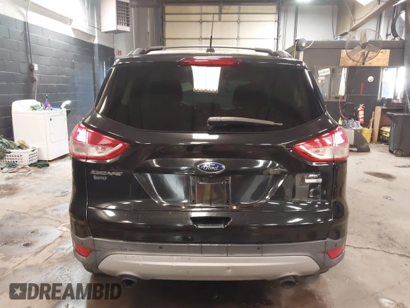 2014 Ford Escape SE with VIN 1FMCU9GX7EUA80983, listed as a IAAI auction lot 41504942 with 133,952 mi miles. Bid and sale history available at carsss.com. Image 17.