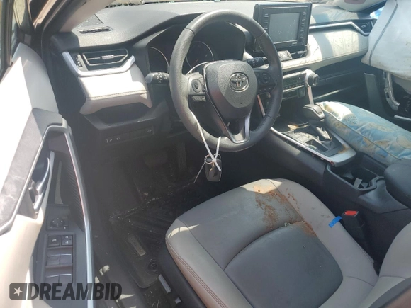 2021 Toyota RAV4 XLE Premium with VIN 2T3C1RFV1MC172493, listed as a Copart auction lot 61571255 with Not provided miles and Salvage title. Bid and sale history available at DreamBid. Image 8.
