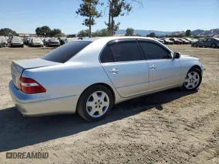 2004 Lexus LS 430 with VIN JTHBN36F040147222, listed as a Copart auction lot 69247484 with 110,251 mi miles and Salvage Title. Bid and sale history available at carsss.com. Image 3.