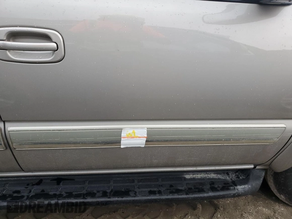 2004 Chevrolet Suburban LT with VIN 1GNEC16Z44J320633, listed as a Copart auction lot 73777104 with 231,471 mi miles and Non Repairable. Bid and sale history available at carsss.com. Image 12.