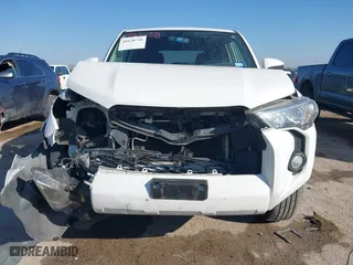 2019 Toyota 4Runner SR5 with VIN JTEZU5JR4K5193177, listed as a IAAI auction lot 41630718 with 136,381 mi miles. Bid and sale history available at carsss.com. Image 12.