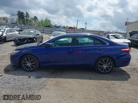 2015 Toyota Camry XLE with VIN 4T1BF1FK0FU885903, listed as a IAAI auction lot 41923424 with 193,676 mi miles and . Bid and sale history available at DreamBid. Image 14.