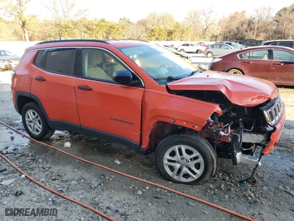 2020 Jeep Compass Sport with VIN 3C4NJDAB8LT148463, listed as a Copart auction lot 83387784 with 86,152 mi miles and Clean Title. Bid and sale history available at carsss.com. Image 4.