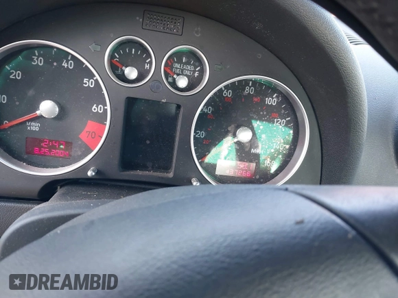 2004 Audi TT with VIN TRUWT28N941004373, listed as a IAAI auction lot 41886696 with 137,266 mi miles. Bid and sale history available at carsss.com. Image 7.