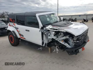 2024 Ford Bronco Raptor z VIN 1FMEE0RR0RLA38568, wystawiony jako Copart lot #41810505 z przebiegiem 168 mil mil oraz Szkoda całkowita • Salvage title. Historia ofert i sprzedaży dostępna na DreamBid. Obrazek 4.