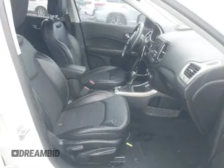 2018 Jeep Compass Latitude with VIN 3C4NJCBB9JT495368, listed as a IAAI auction lot 42232226 with 44,143 mi miles and . Bid and sale history available at DreamBid. Image 5.