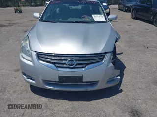 2011 Nissan Altima S z VIN 1N4AL2AP3BN510714, wystawiony jako IAAI lot #42324732 z przebiegiem 95 382 mil mil oraz . Historia ofert i sprzedaży dostępna na DreamBid. Obrazek 6.