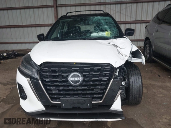 2024 Nissan Kicks SR with VIN 3N1CP5DV7RL477815, listed as a IAAI auction lot 41711502 with 17,198 mi miles and . Bid and sale history available at DreamBid. Image 12.