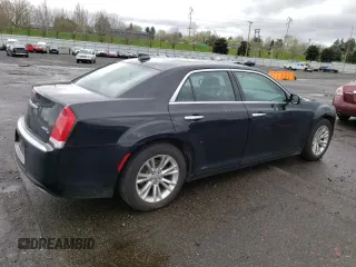 2016 Chrysler 300 with VIN 2C3CCAEG8GH287016, listed as a Copart auction lot 51083185 with 136,092 mi miles and Salvage Title. Bid and sale history available at carsss.com. Image 3.