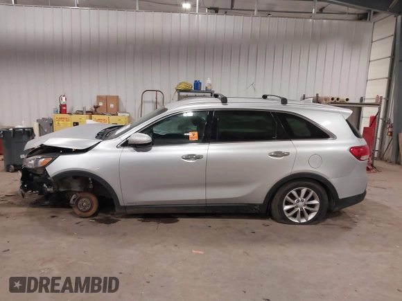 2016 Kia Sorento LX with VIN 5XYPGDA34GG024347, listed as a IAAI auction lot 41140143 with 248,793 mi miles and . Bid and sale history available at DreamBid. Image 14.