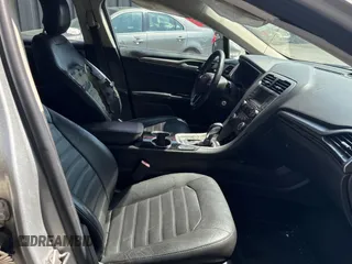2014 Ford Fusion SE with VIN 3FA6P0HD3ER259110, listed as a Copart auction lot 55998455 with 270,539 mi miles and Clean Title. Bid and sale history available at DreamBid. Image 5.
