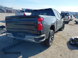 2022 Chevrolet Silverado 1500 LT with VIN 1GCPACED7NZ618721, listed as a IAAI auction lot 41281059 with 122,789 mi miles. Bid and sale history available at carsss.com. Image 4.