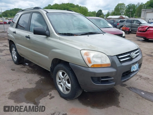 2008 Kia Sportage LX with VIN KNDJE723687485284, listed as a IAAI auction lot 42207326 with 94,106 mi miles and . Bid and sale history available at carsss.com. Image 1.