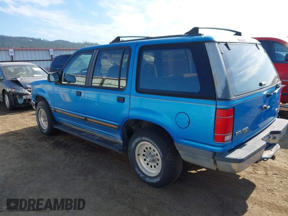 1992 Ford Explorer Eddie Bauer z VIN 1FMDU34X5NUB84863, wystawiony jako IAAI lot #42449670 z przebiegiem 22 566 mil mil oraz . Historia ofert i sprzedaży dostępna na DreamBid. Obrazek 3.