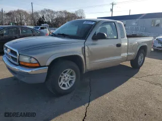2004 Dodge Dakota SLT with VIN 1D7GL42K04S695477, listed as a Copart auction lot 48689155 with 55,485 mi miles and Salvage Title. Bid and sale history available at carsss.com. Image 1.