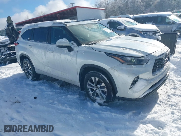 2023 Toyota Highlander L with VIN 5TDKDRBH5PS008770, listed as a IAAI auction lot 41287960 with 26,822 mi miles and . Bid and sale history available at DreamBid. Image 1.