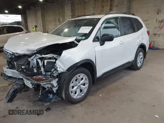 2021 Subaru Forester with VIN JF2SKADC6MH582725, listed as a IAAI auction lot 41270709 with 31,206 mi miles. Bid and sale history available at carsss.com. Image 2.