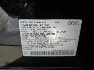 2024 Audi Q8 e-tron Premium Plus z VIN WA15AAGE2RB033152, wystawiony jako Copart lot #67158044 z przebiegiem 1 521 mil mil oraz Szkoda całkowita • Salvage title. Historia ofert i sprzedaży dostępna na DreamBid. Obrazek 14.