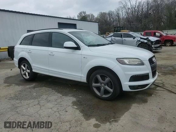 2015 Audi Q7 3.0T S line Prestige with VIN WA1DGAFE4FD032659, listed as a Copart auction lot 49123915 with 189,795 mi miles and Salvage Title. Bid and sale history available at carsss.com. Image 14.