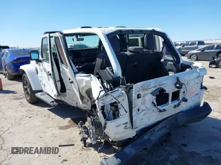 2021 Jeep Wrangler Unlimited Sahara with VIN 1C4JJXP62MW724232, listed as a IAAI auction lot 41716545 with 24,631 mi miles and . Bid and sale history available at DreamBid. Image 3.