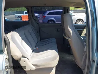 2003 Dodge Caravan SE with VIN 1D4GP243X3B269466, listed as a IAAI auction lot 41963103 with 206,535 mi miles and . Bid and sale history available at DreamBid. Image 8.
