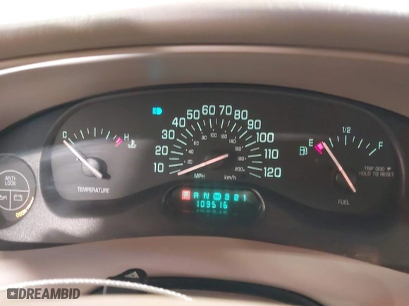 2003 Buick Century Custom with VIN 2G4WS52J731176474, listed as a IAAI auction lot 41428243 with 109516 miles. Bid and sale history available at carsss.com. Image 7.