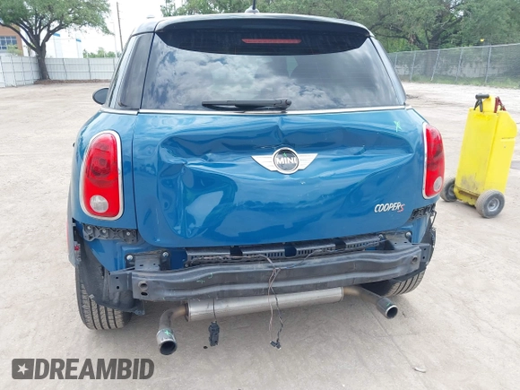 2012 MINI Countryman S with VIN WMWZC3C56CWM27592, listed as a IAAI auction lot 42175396 with 147,600 mi miles and . Bid and sale history available at DreamBid. Image 6.