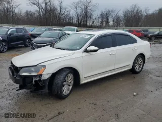 2012 Volkswagen Passat SEL with VIN 1VWCP7A37CC068273, listed as a Copart auction lot 84088624 with 70,672 mi miles and Salvage Title. Bid and sale history available at carsss.com. Image 1.