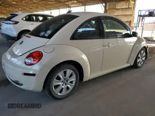 2008 Volkswagen New Beetle Coupe S with VIN 3VWPG31C18M524557, listed as a Copart auction lot 81368834 with 80,408 mi miles and Salvage Title. Bid and sale history available at carsss.com. Image 3.