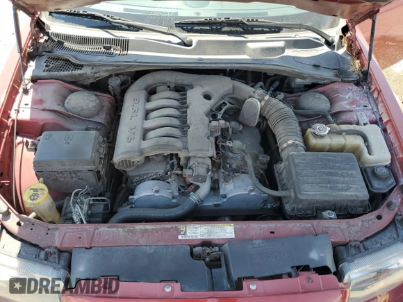 2010 Chrysler 300 with VIN 2C3CA2CV4AH330352, listed as a Copart auction lot 70720414 with 164,673 mi miles and Salvage Title. Bid and sale history available at carsss.com. Image 12.
